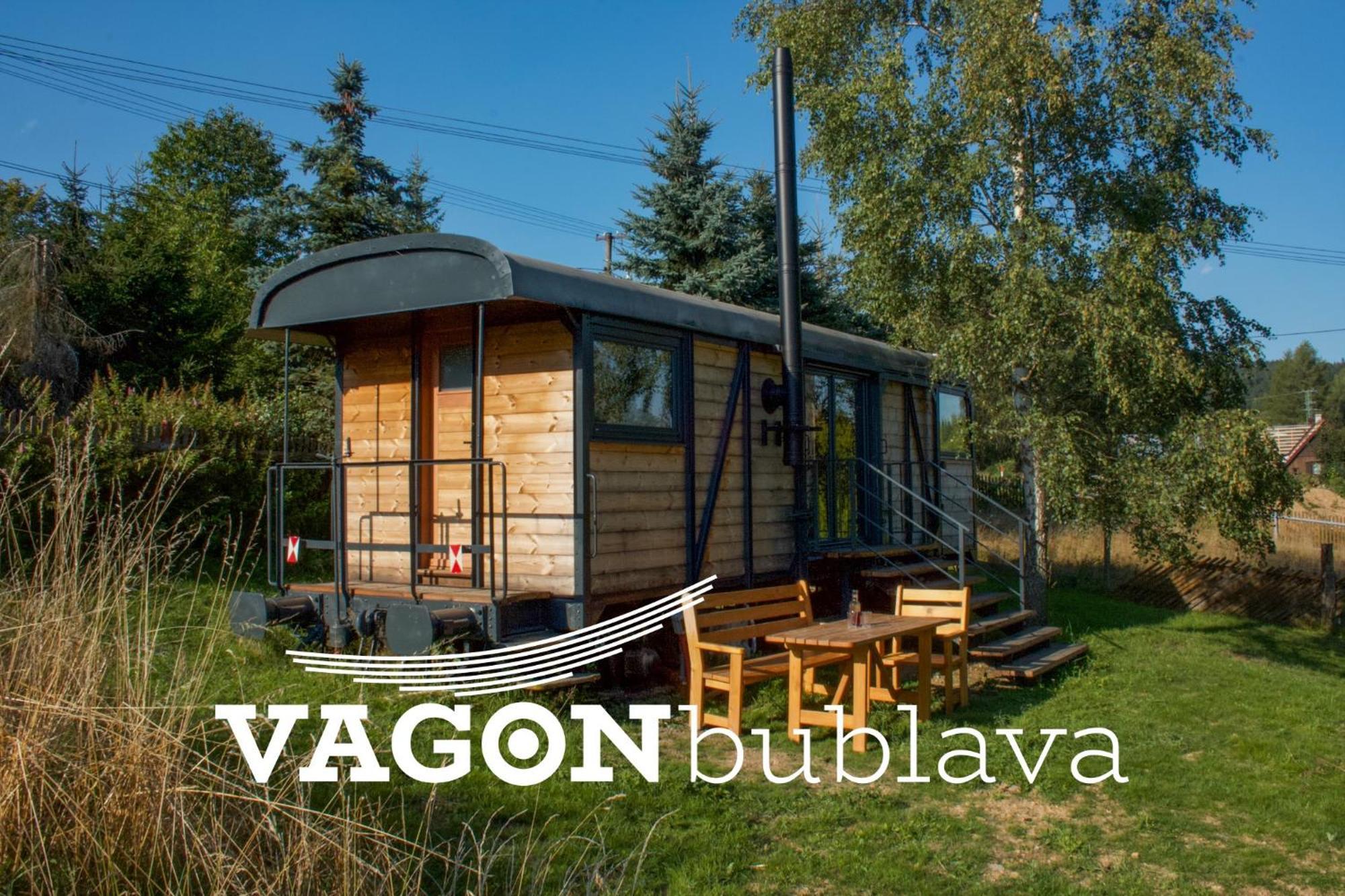 Vagonbublavaヴィラ エクステリア 写真
